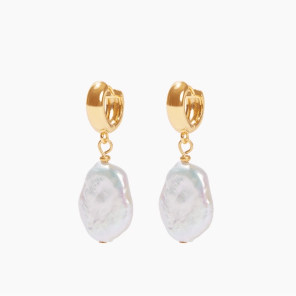 Our Spare Change Isla Pearl Earrings